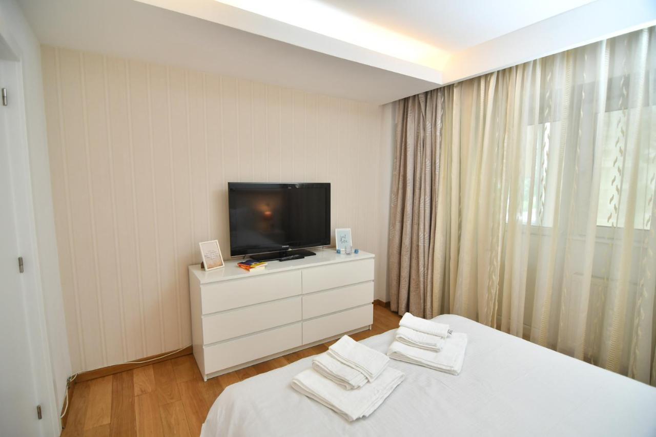 Parliament Square Elite Escapes Apartment บูคาเรสต์ ภายนอก รูปภาพ