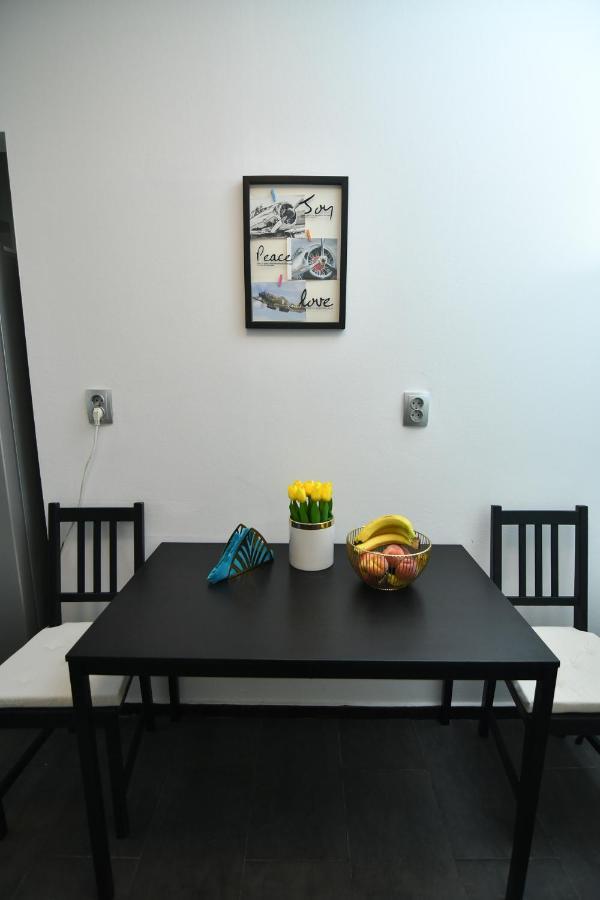 Parliament Square Elite Escapes Apartment บูคาเรสต์ ภายนอก รูปภาพ