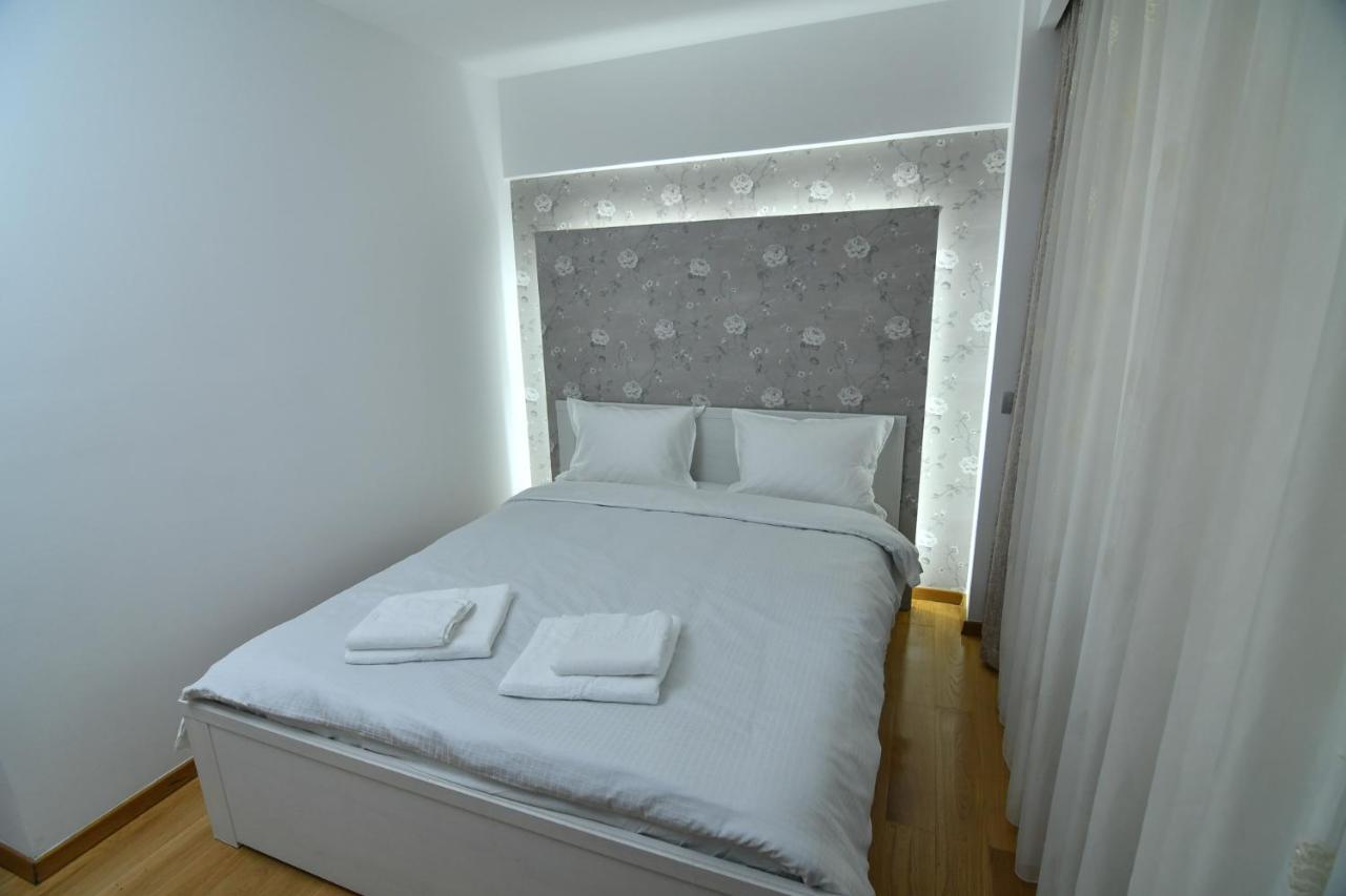 Parliament Square Elite Escapes Apartment บูคาเรสต์ ภายนอก รูปภาพ